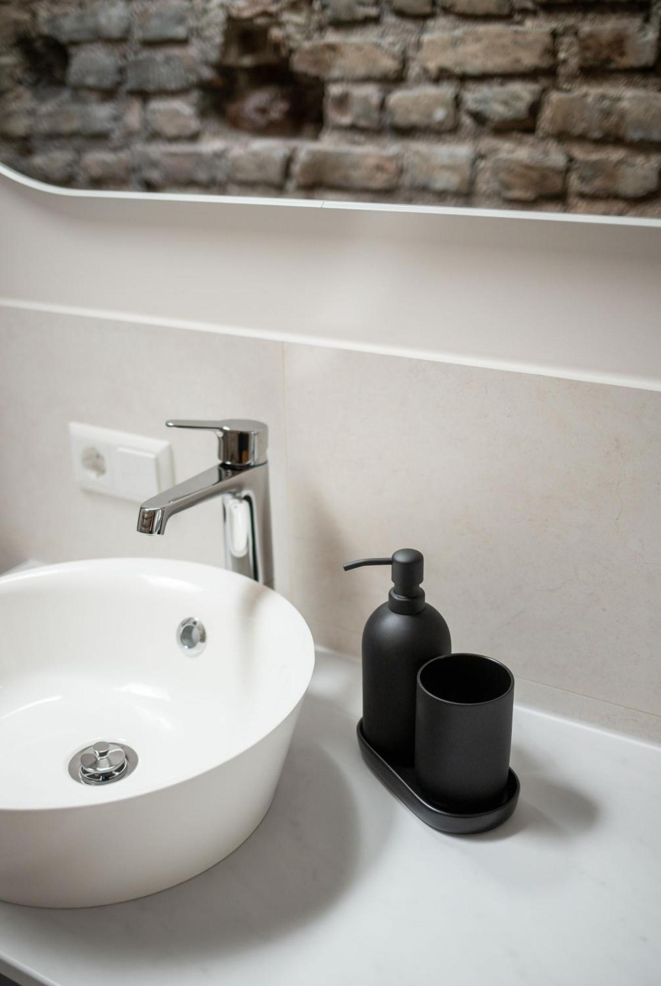 #Stayhere - Brand New Authentic Pilies Studios - Heart Of Old Town VNO Szoba fotó